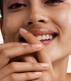 Pink Gellac - Champagne - Gellak - Vegan - Nude - Satijnen Finish - 15 Ml 6 Pink Gellac - Champagne - Gellak - Vegan - Nude - Satijnen Finish - 15 Ml -Max Factor Verkoop 1050x1200 10