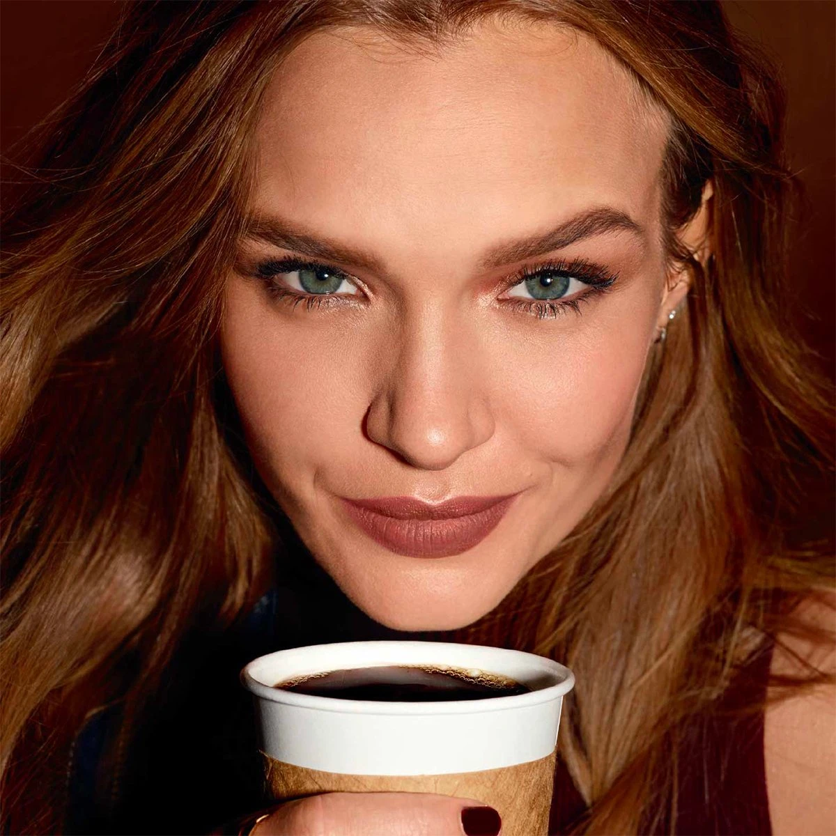 Maybelline SuperStay Matte Ink Lipstick - 260 Hazelnut Hypnotizer - Nude Lippenstift - 5 Ml 14 Maybelline SuperStay Matte Ink Lipstick - 260 Hazelnut Hypnotizer - Nude Lippenstift - 5 Ml - Afbeelding 14