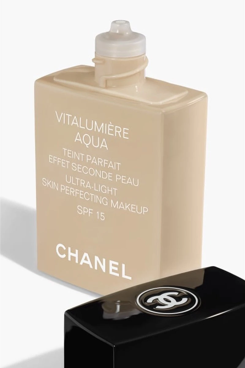 Chanel Vitalumiere Aqua Foundation - 30 Beige - SPF15 - 30 Ml 7 Chanel Vitalumiere Aqua Foundation - 30 Beige - SPF15 - 30 Ml - Afbeelding 7